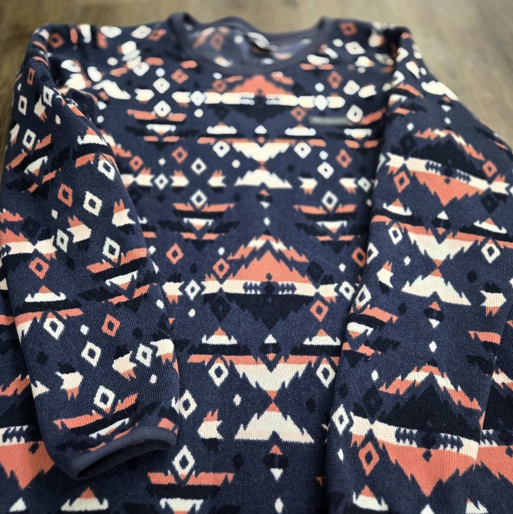 Columbia Navy and Coral Patterned Sweater